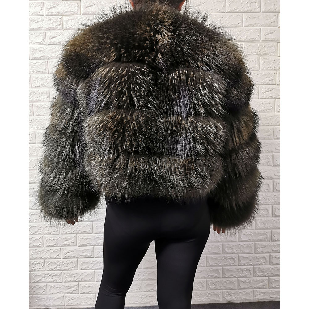 2025, Trend Naturpelz, echter  – Jack Winter Clothing Bewertung und Preis